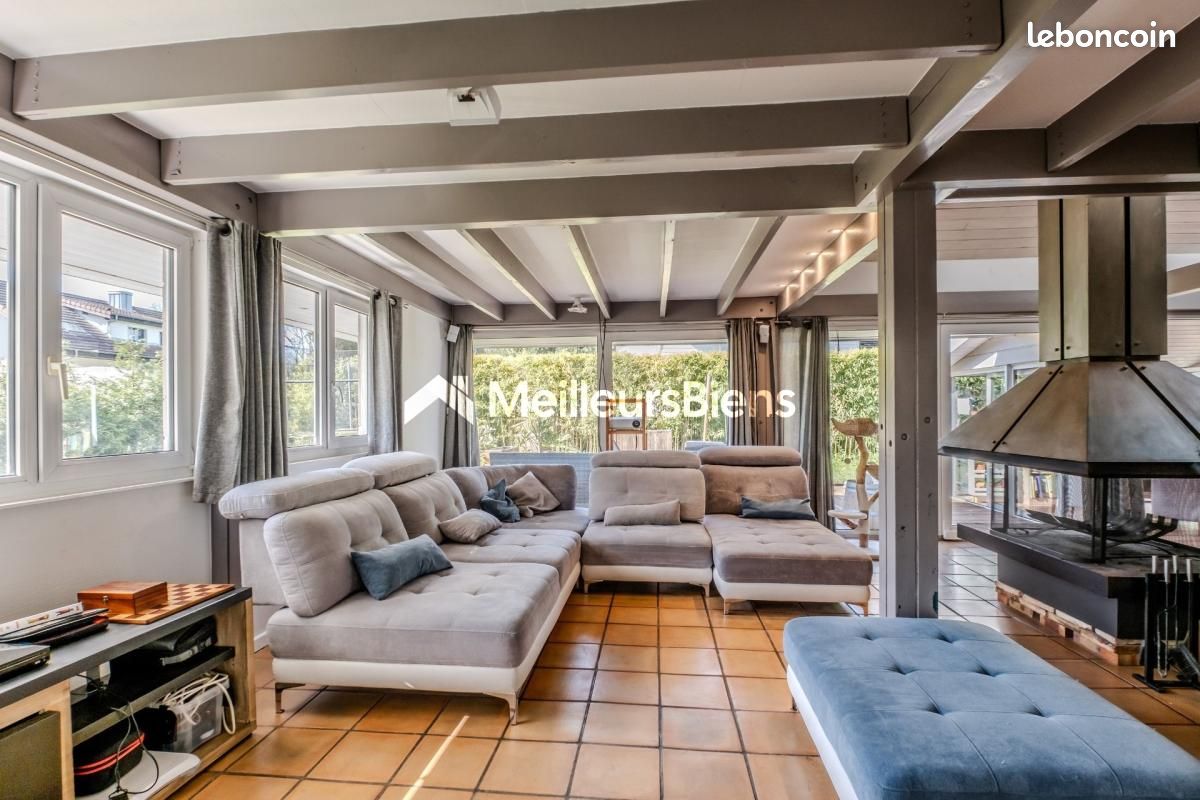 Maison 4 pièces 160 m² · à Anthy-sur-Léman · 160 m² · 889 000 €