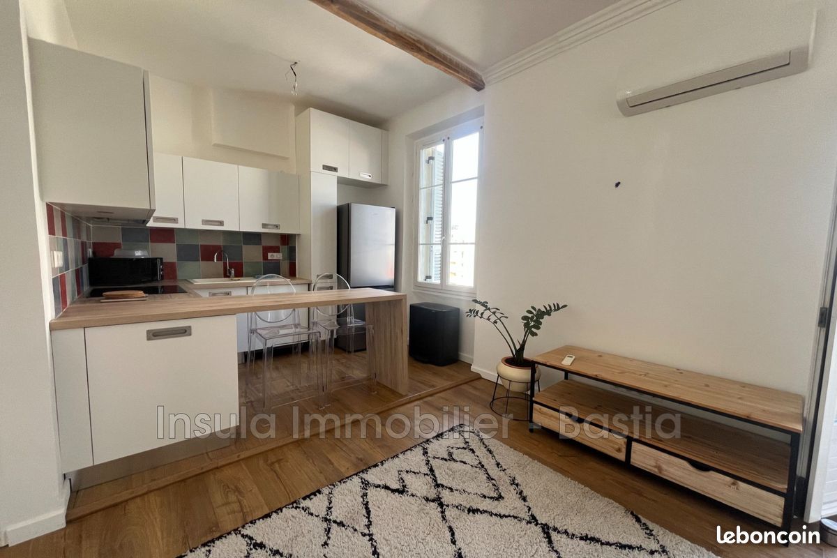 Appartement 3 pièces 62 m² · à Bastia · 62 m² · 995 €