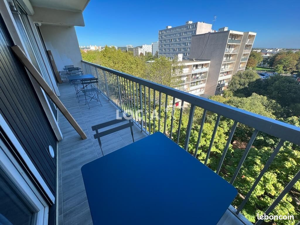 Appartement 1 pièce 12 m² à Vaulx-en-Velin