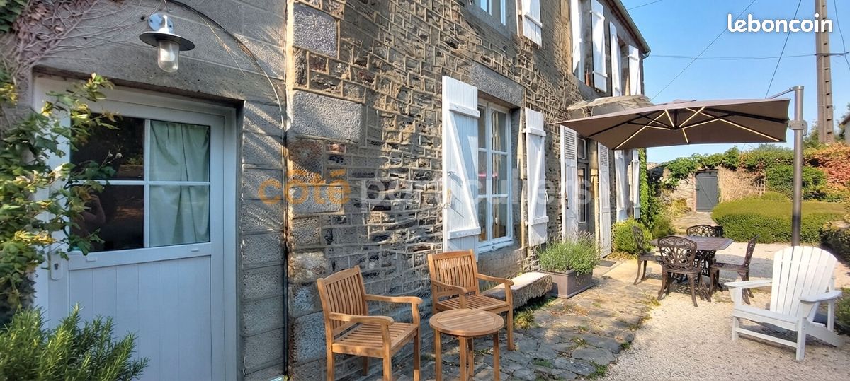 Maison 8 pièces 151 m² · à Tirepied-sur-Sée · 151 m² · 246 000 €