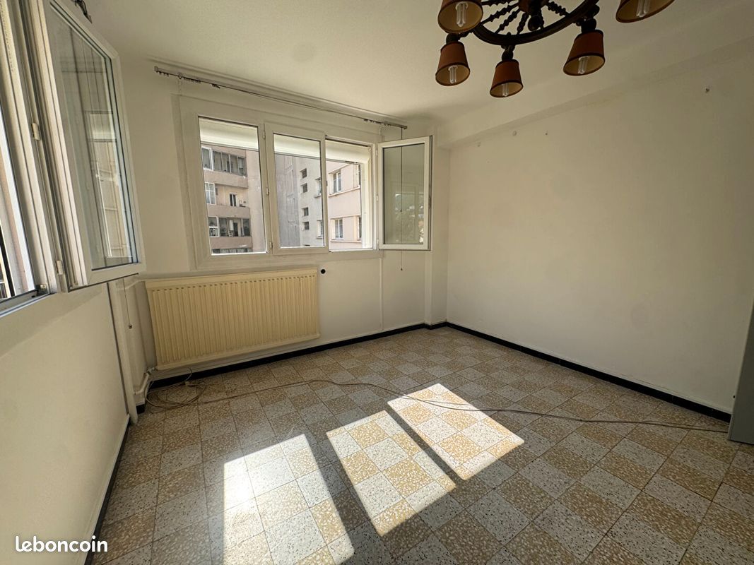 Appartement 3 pièces 53 m² · à Toulon · 53 m² · 139 000 €