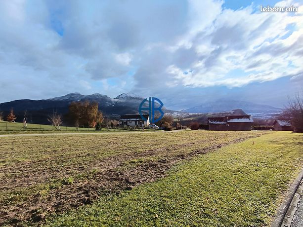 Terrain 1000 m² MASSIGNIEU DE RIVES