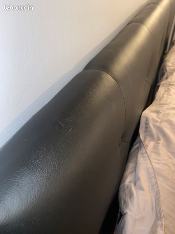 Tête de lit noir matelassé (image 3)