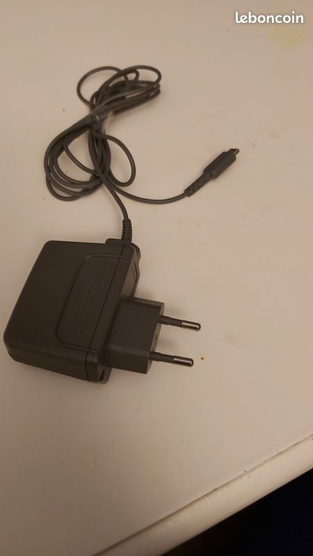 Chargeur Nintendo (image 2)