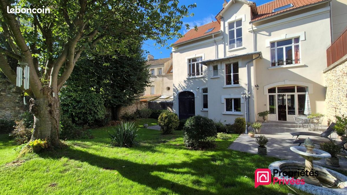 Maison 16 pièces 357 m² · à Boulogne-sur-Mer · 357 m² · 560 000 €
