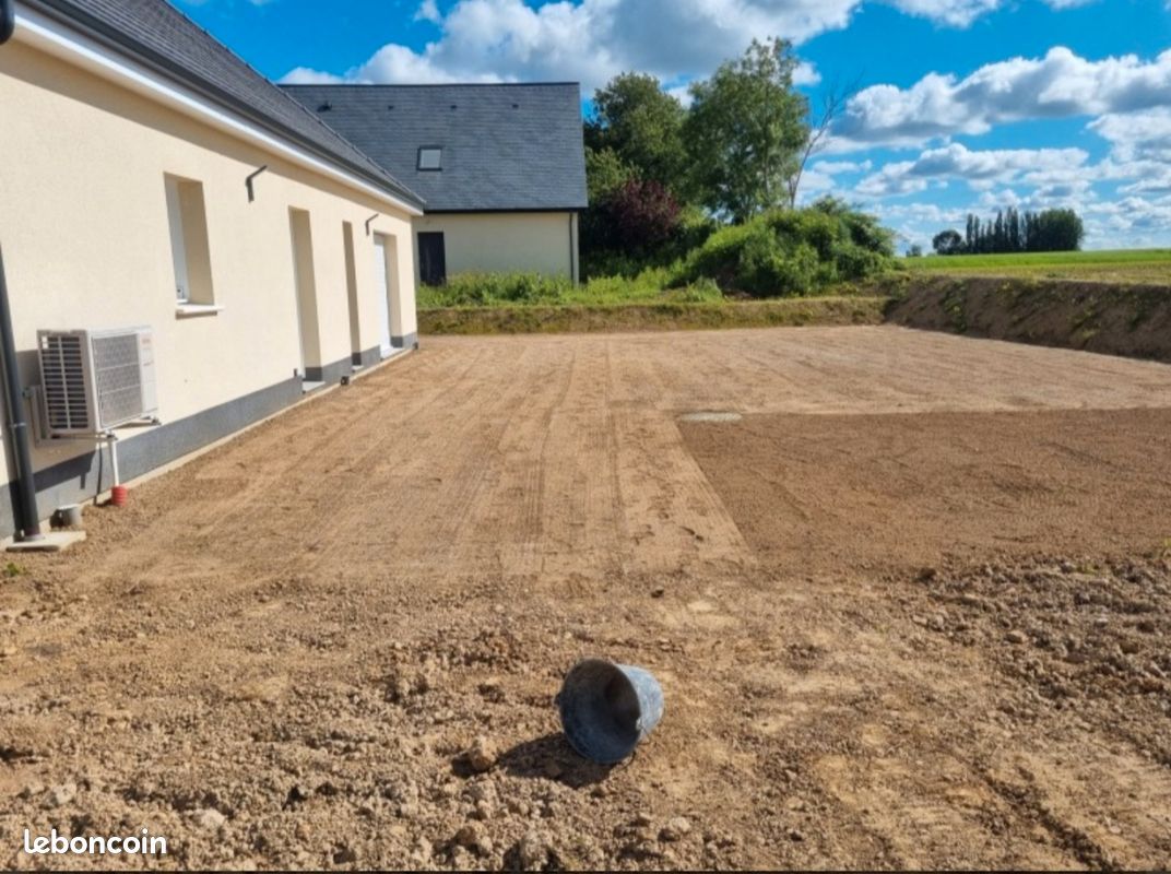 Préparation sol motoculteur rotovator engazonnement (image 10)