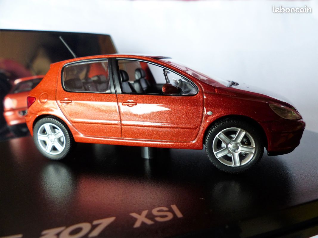 Maquette Peugeot 307 XSI 2001 - Échelle 1/43 - Marque Norev - Modèle Métal Occasion