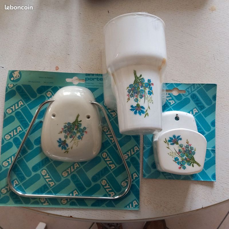 Accessoires salle de bain vintage (image 1)