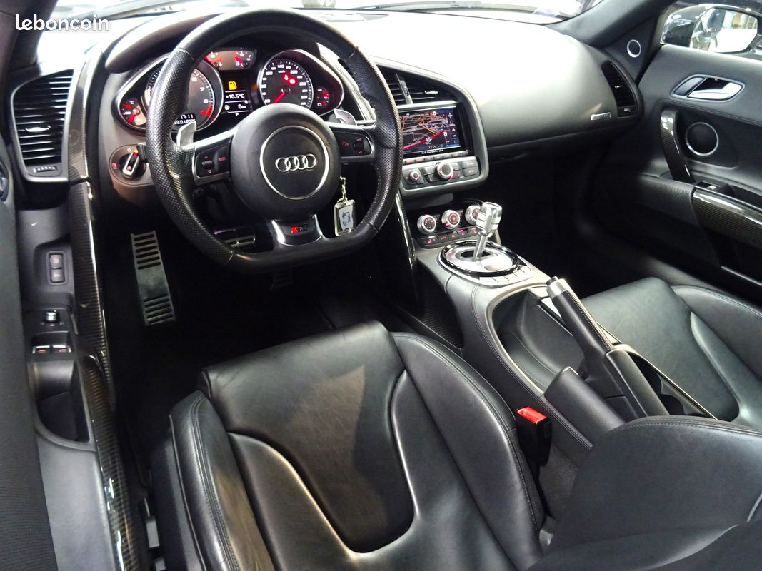 Audi r8 (2) coupe 4.2 v8 fsi 430 s tronic 7 (image 3)