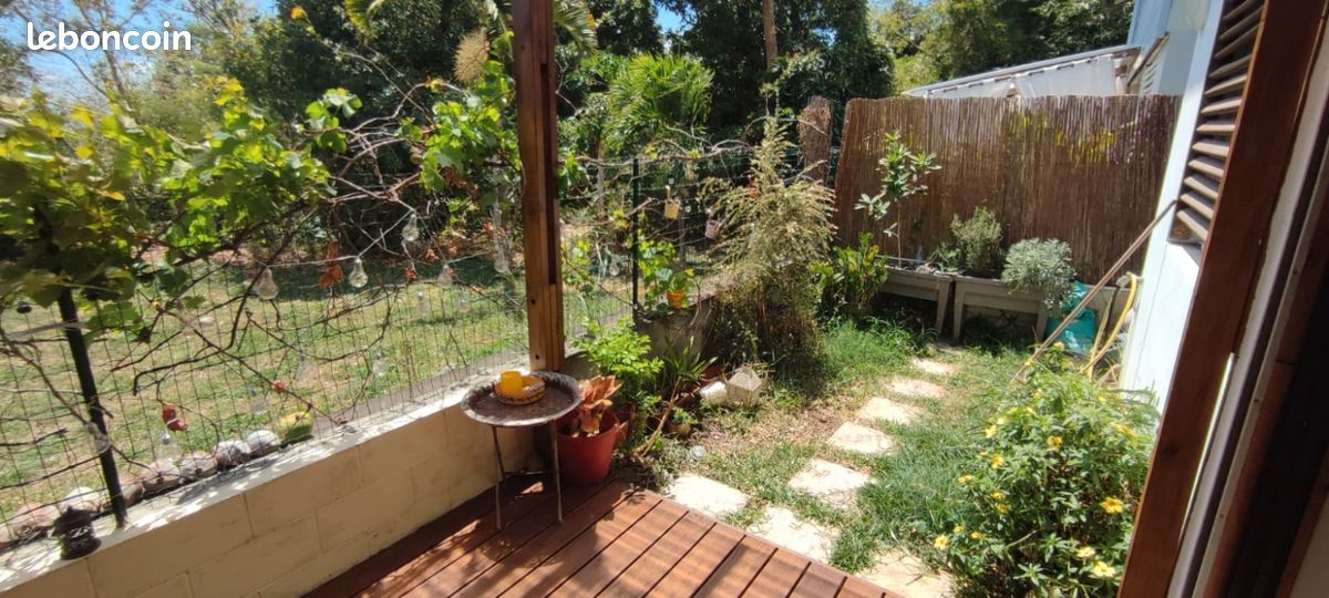 Duplex F3 dans résidence calme avec jardin (image 2)