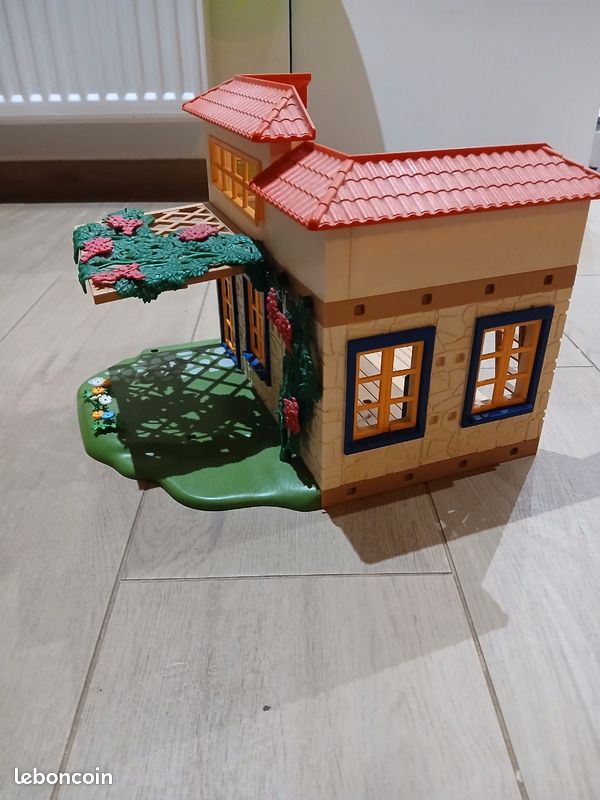 Lot maison, piscine et voiture playmobil (image 3)