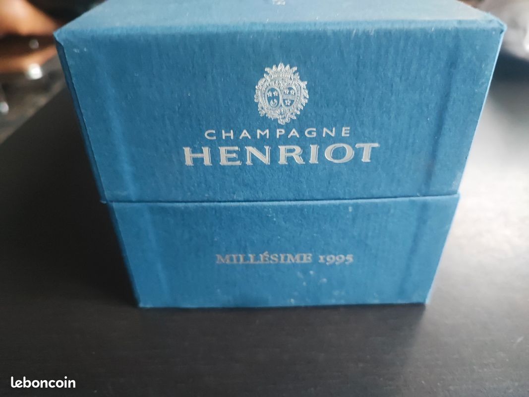 1 bouteille Champagne henriot cuvée des enchanteleurs millésime 1995 en coffret scellé (image 1)