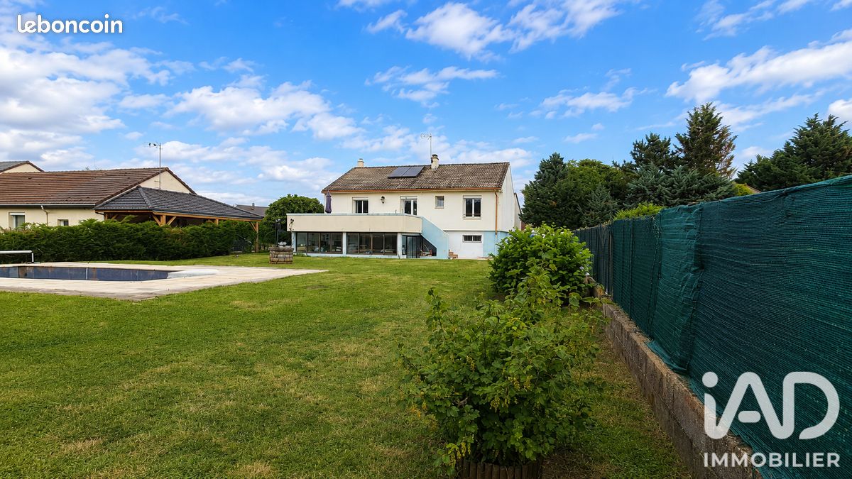 Maison 6 pièces 127 m² · à Longeault-Pluvault · 127 m² · 198 000 €