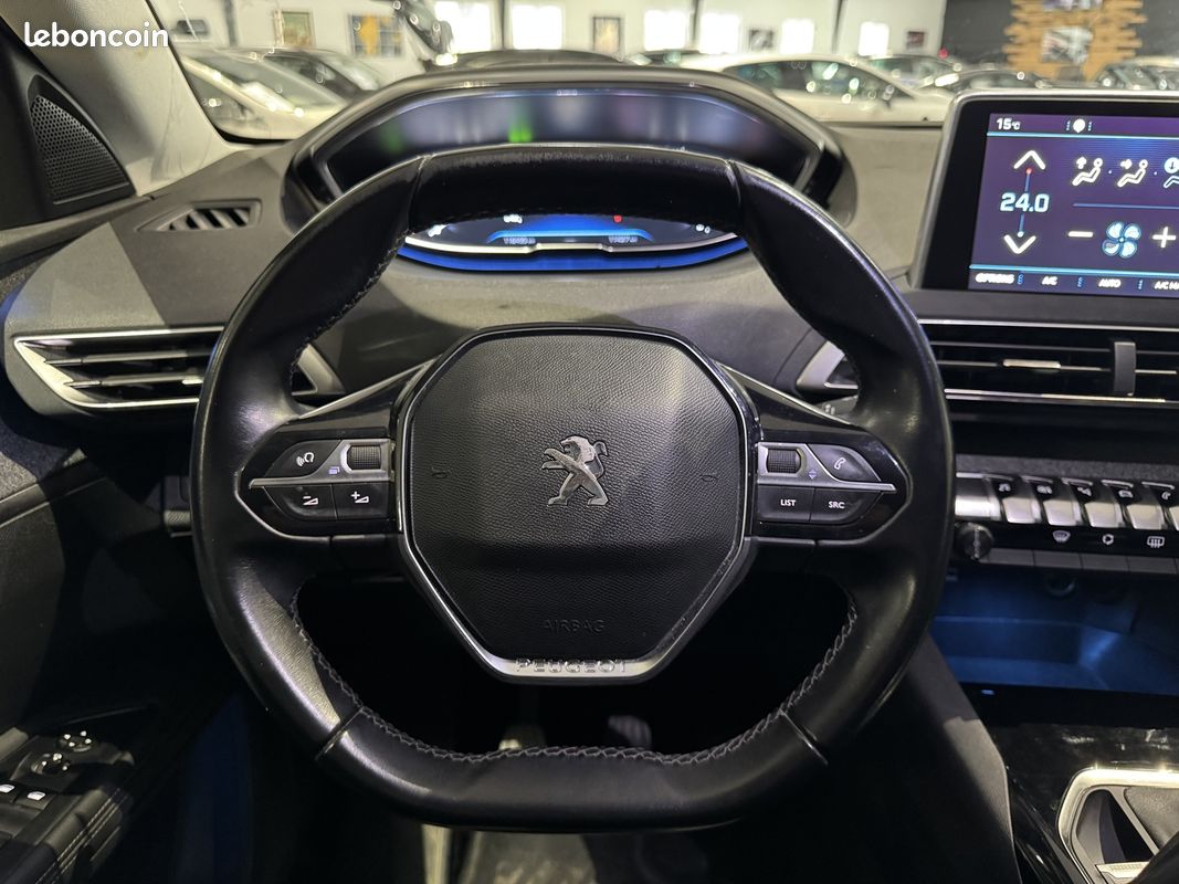 Peugeot 5008 1.5 EHDI 130CH ALLURE 7 PLACES (image 20)