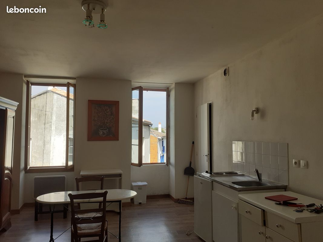 Appartement 1 pièce 28 m² · à Magné · 27,5 m² · 386 €/mois