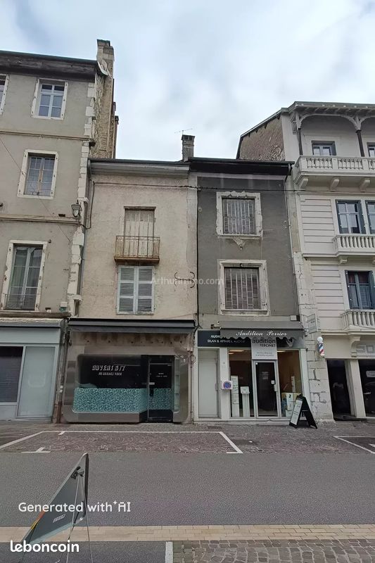 Immeuble 571 m² · à Belley · 571 m² · 155 000 €