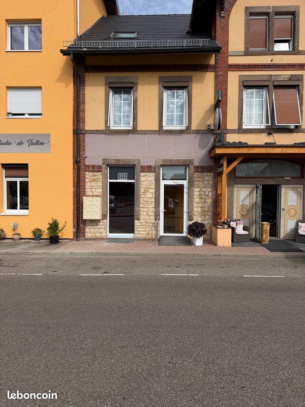 Local en face de la gare · à Obermodern-Zutzendorf · 490 €/mois