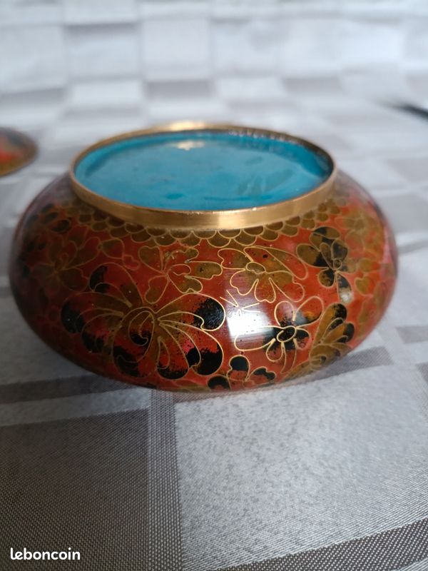 Pot à gingembre / Bonbonnière ancien email cloisonné et laiton Chine diamètre 12,5 cm (image 6)