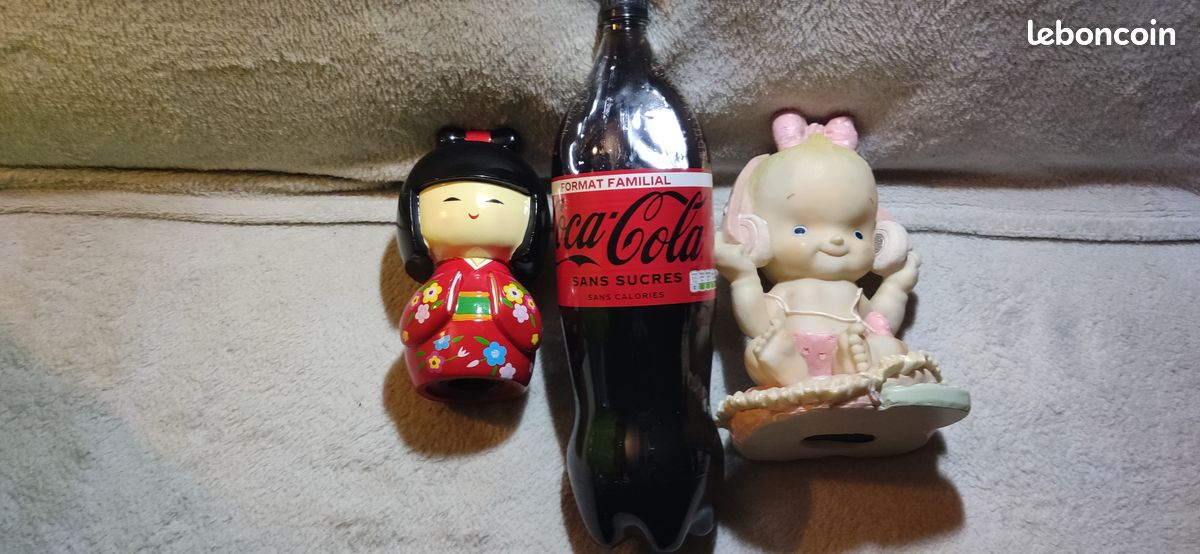 ANCIENNE TIRELIRE ENFANT Asiatique Avec Tete Mobile Montee Sur Ressort