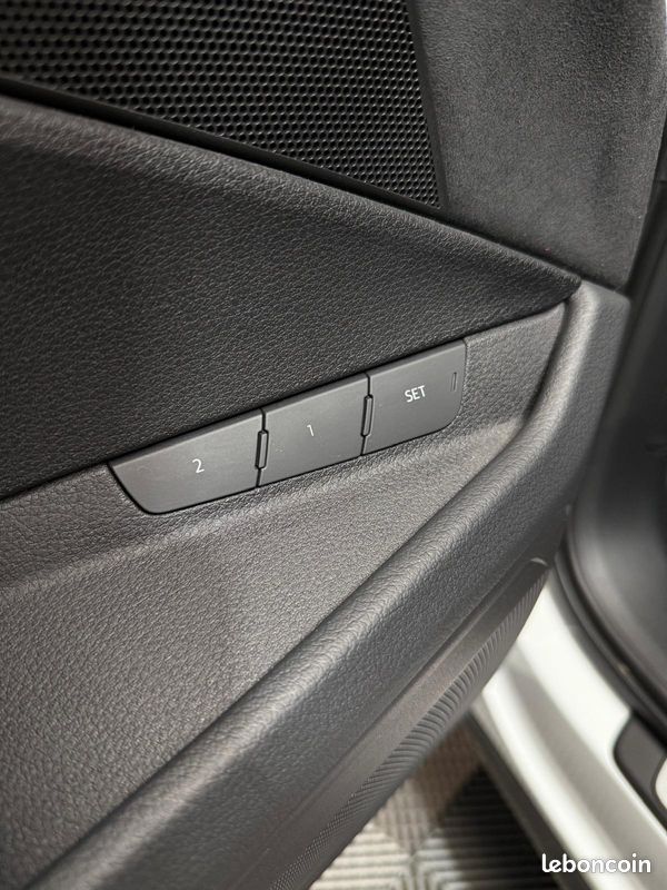 AUDI E-TRON 55 114KWH QUATTRO S LINE SIÈGES ÉLECTRIQUES CHAUFFANTS RÉGULATEUR ADAPTATIF CAMÉRa 360 (image 11)