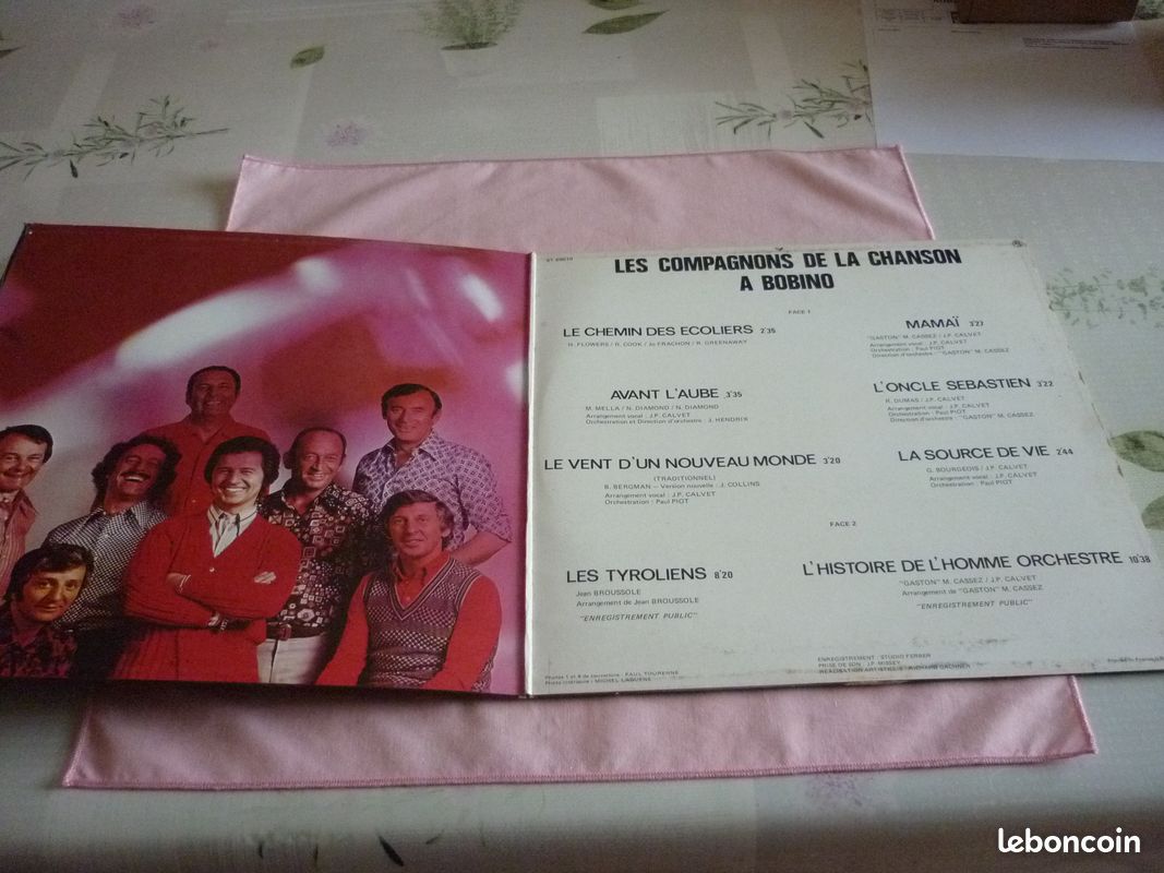 Disque vinyle 33T. LES COMPAGNONS à BOBINO - 1973 (image 2)