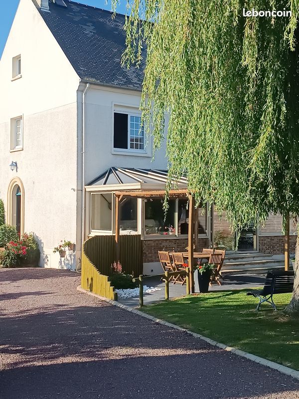 Maison 5 pièces 146 m² · à Trévières · 146 m² · 360 000 €