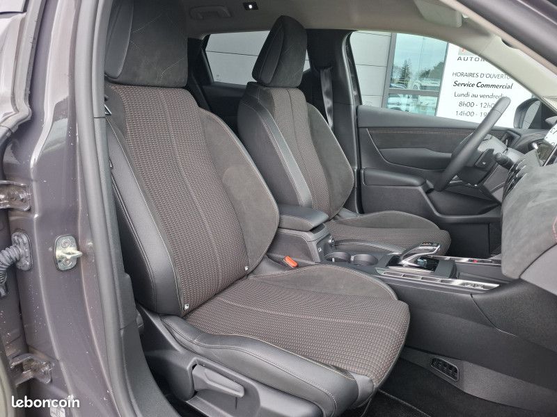 Ds DS 3 1.2 HYBRIDE 136CH ETOILE (image 6)