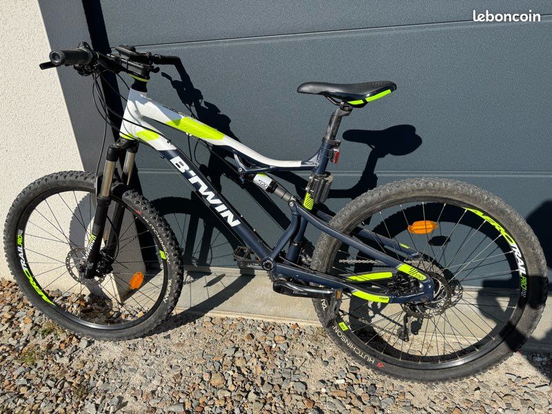 26 Pouces Mountain Bike Vtt Btwin Taille S Rockrider ST 560 S - Main Image