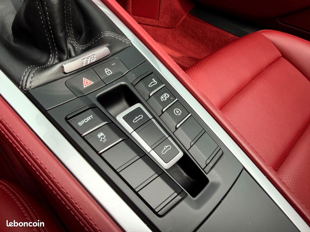Porsche 718 boxster (982) 2.0 300ch - bvm6 - cuir etendu rouge bordeaux - jantes s 20 pouces - entretiens porsche (image 11)