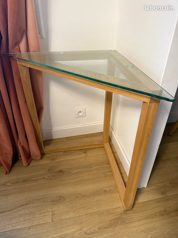 Meuble d’angle triangle (image 1)