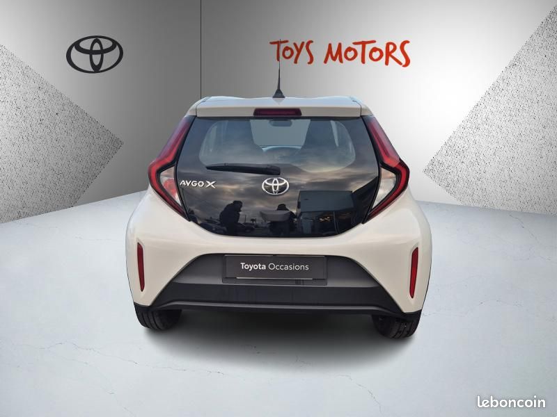 Toyota aygo x 1.0 VVT-i 72 Dynamic MY23 (image 4)