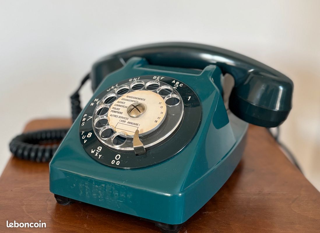 Ancien Téléphone à Cadran Touches Vintage Retro SOCOTEL Modè Ancien Téléphone à Cadran Touches Vintage Retro SOCOTEL Modè