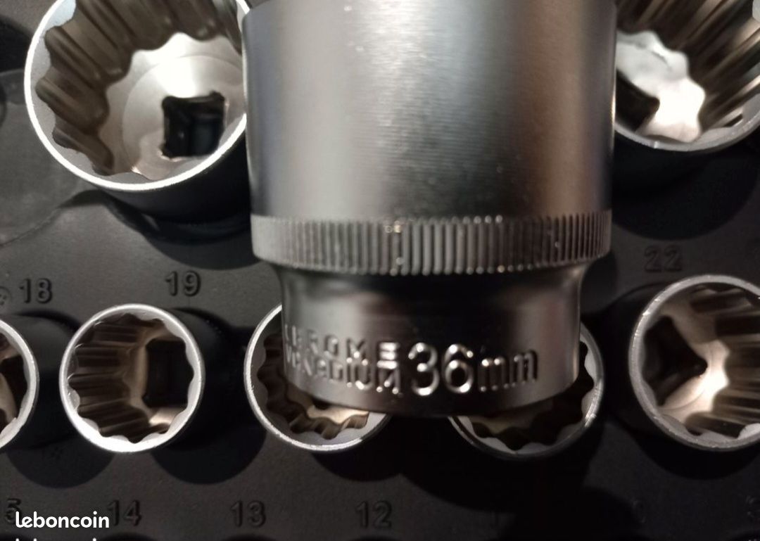 Coffret 21 douilles 12 pans 8 à 36 mm carré 1/2 (image 2)