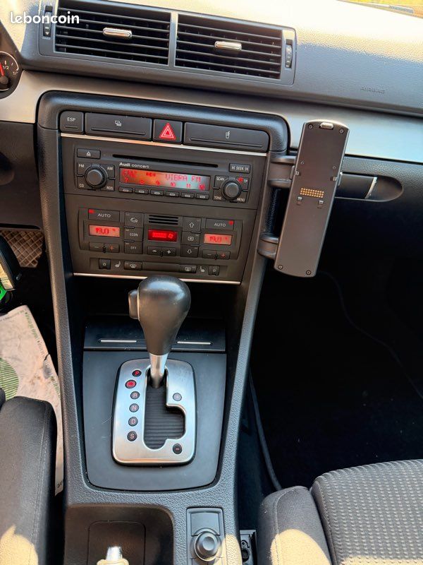 Audi A4 2.0 TDI 140 cv Boîte auto automatique (image 2)