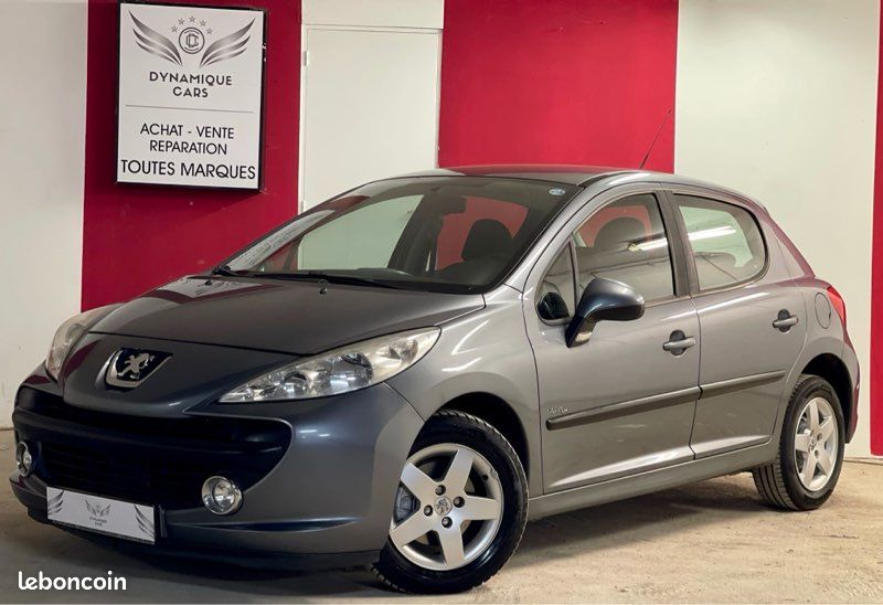 Superbe peugeot 207 1.4 vti 16v 95ch premium urban move 5 portes (image 1)