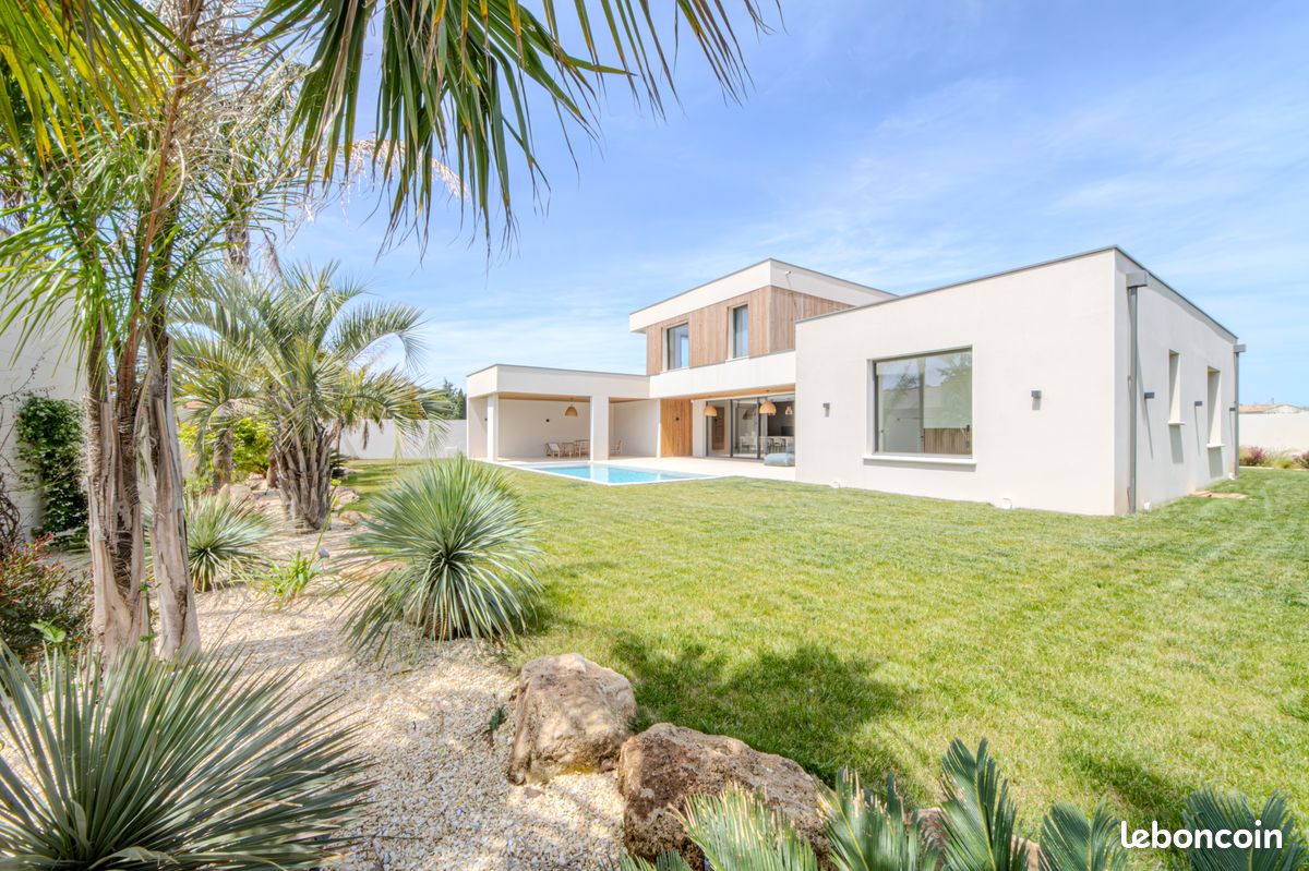 Maison 5 pièces 230 m² · à Saint-Aunès · 230 m² · 1 550 000 €