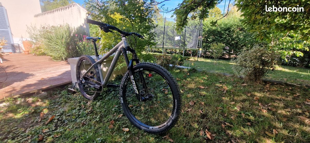 VTT Nukeproof scout 2021 27.5 taille M (image 6)