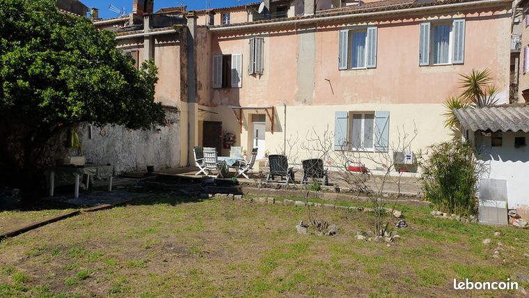 Appartement 4 pièces 100 m²