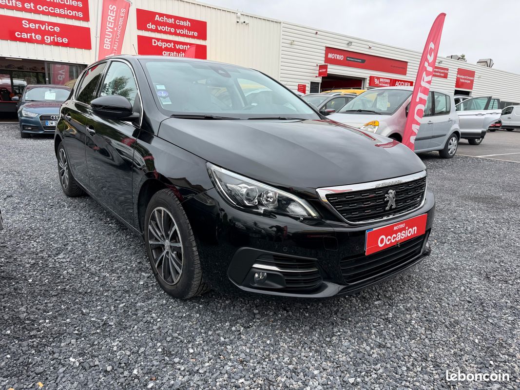 Peugeot 308 boite automatique 2 places (image 1)
