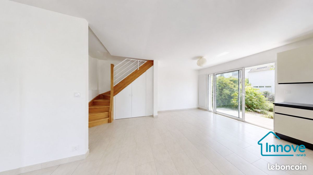 Maison 3 pièces 69 m² · à Vélizy-Villacoublay · 69 m² · 598 000 €