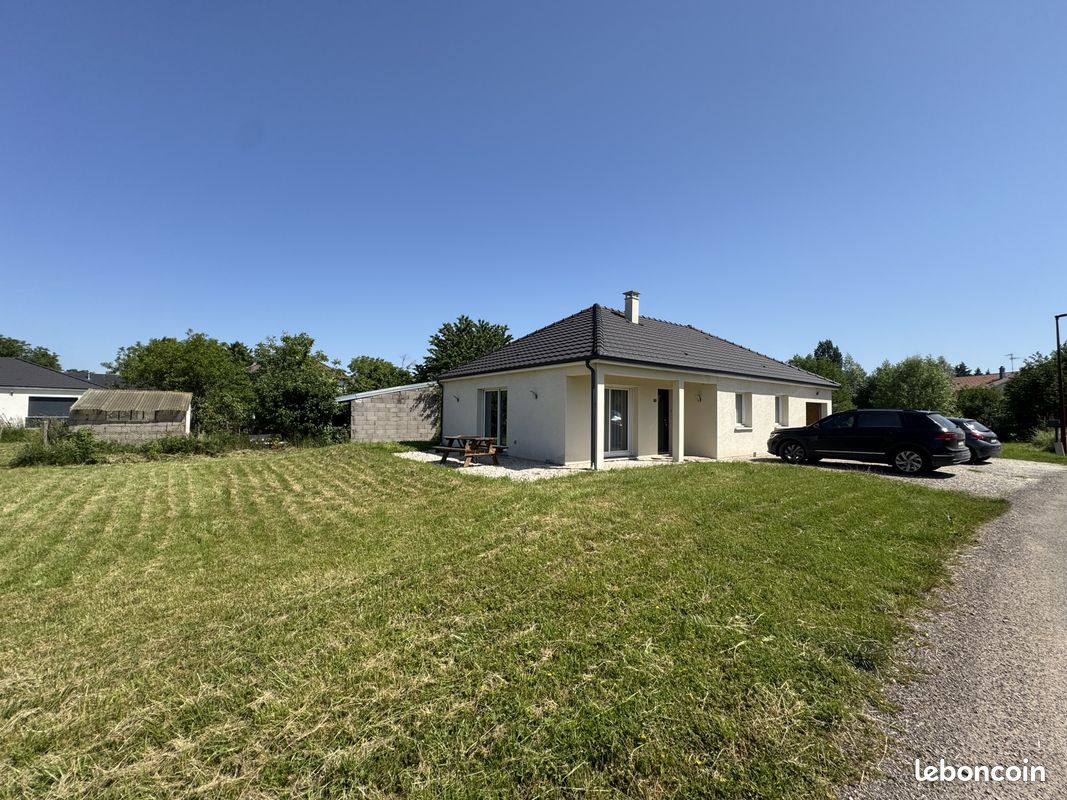 Maison 5 pièces 88 m² · à Magny-Vernois · 88 m² · 231 000 €