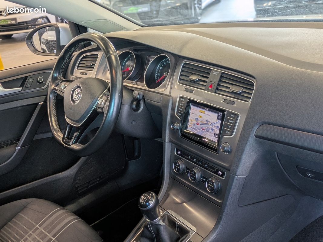 VOLKSWAGEN GOLF 1.4 TSI 122cv BMT Lounge / Camera / GPS / Keyless GO / Crit'Air 1 (image 6)
