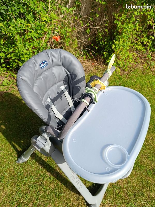 Vends chaise haute bébé chicco polly magic relax (image 3)