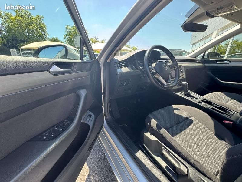 Volkswagen Passat SW 2.0 TDI EVO 150ch DSG7 (image 9)