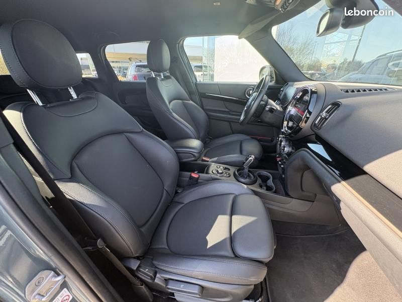 Mini Countryman Cooper D 150ch Highlands BVA8 (image 16)