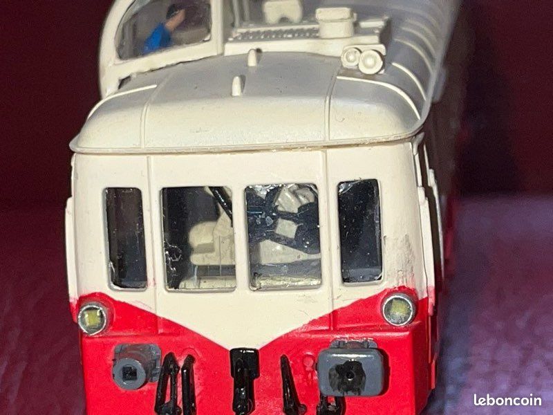 JOUEF HJ2618 - Autorail X 3997 Picasso de tournée gris/orange SNCF Ep. IV HO 1/87 modélisme JOUEF HJ2618 - Autorail X 3997 Picasso de tournée gris/orange SNCF Ep. IV HO 1/87 modélisme