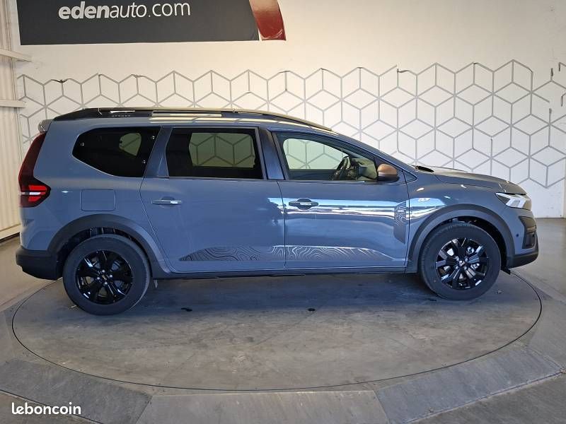 Dacia Jogger Hybrid 140 7 places GSR2 Extreme (image 6)