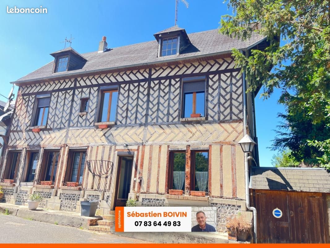 Maison 8 pièces 151 m² · à Pont-Audemer · 151 m² · 196 000 €