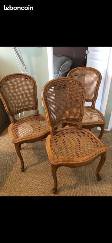 Chaise ancienne en cannage (image 1)