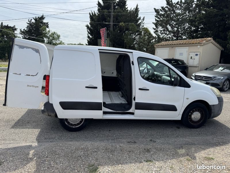 Citroen BERLINGO 625KG HDI90 BUSINESS (image 2)